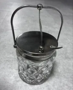 Item thumbnail for item bd0878f5-0b6c-4476-8fc2-e4efa3065904