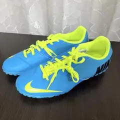NIKE ナイキ ボンバ Ⅱ サッカーフットサル シュ－ズ 25.5cm