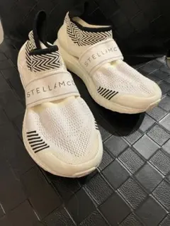 美品！adidas bySTELLA McCARTNEY ウルトラブースト