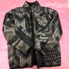 リバーシブル コート