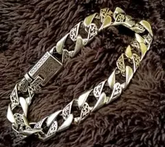 シルバーカラー 編み込みデザイン メンズブレスレット