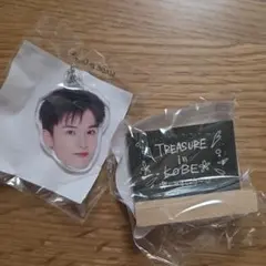 TREASURE カプセルトイ 顔キーホルダー アサヒ ガチャ ミニ黒板