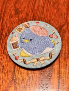 サンリオ 刺繍缶バッジ＊タキシードサム