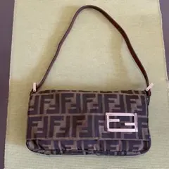 Fendi ズッカ柄　ショルダー　マンバケット　超希少品　美品