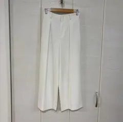 白パンツ スラックス