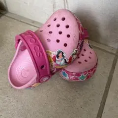 13.5㎝14㎝Crocsクロックスディズニープリンセスサンダル ピンク海外C6