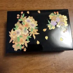 Item thumbnail for item 921a41c9-badc-4b99-8fb3-c725b37ab491