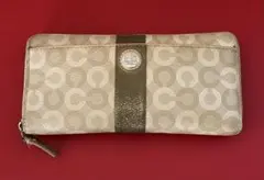 Coach ゴールド 円形パターン 長財布