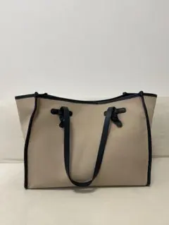 22973✨フェリージ キャンバス×レザー トートバッグ チャーム 肩掛け