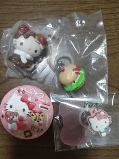 サンリオキャラクターズ　カプセルトイ