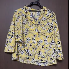 GU ブラウス　ポリエステル　花柄