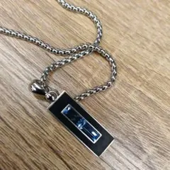 レクタングルモチーフ ネックレス ブルーのサムネイル