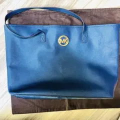 Michael Kors ネイビー トートバッグ　A4ノート　大容量