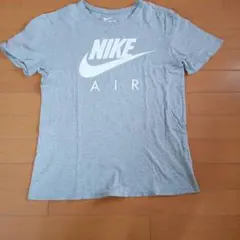 Nike グレー Tシャツ Mサイズ