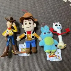 トイ・ストーリー フィギュアぬいぐるみセット ウッディ フォーキー ダッキー4体