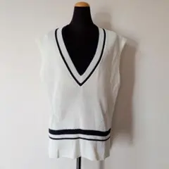 ホワイト Vネック ニットベスト ネイビー