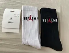 【新品未使用】Supreme Jordanソックス 白黒2足セット26-30cm