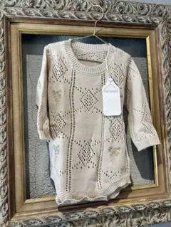 mamaraku ベージュ レース編みロンパース