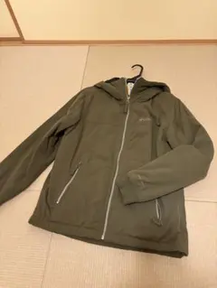 Columbia オリーブ色 Mサイズ フード付きジャケット