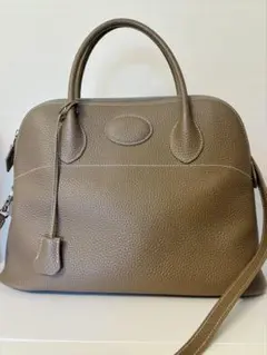 新品同様✨フルラ・TEIA XL レザー 2wayショルダーバッグ グレージュ系 