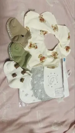 petit main スタイ・靴下5点セット