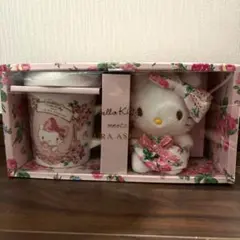 ローラアシュレイ✖️キティ限定コラボ　マグカップ&ぬいぐるみ 2026年最新】ローラアシュレイ キティ ぬいぐるみの人気アイテム