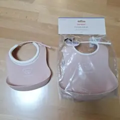 ベビービョルン　スタイ　スモールサイズ（美品）＆レギュラーサイズ（新品未使用）