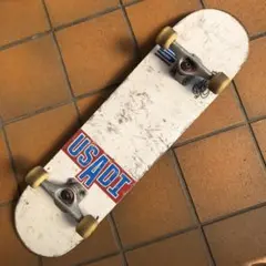 Item thumbnail for item 86ab65d5-ef06-49b5-bfa0-76ef3cbc1d1d