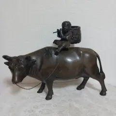 ♢485古銅製 香炉 人物牛紋像 置物 オブジェアンティーク 高さ約17.5cm