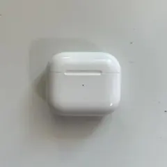 AirPods 第三世代　本体