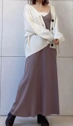 【1/18限定価格】エンボスキャミワンピース