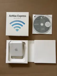 値下げ　美品　Apple AirMac Express A1264 本体のサムネイル