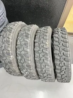 ヨコハマ ジオランダーMT 285/70R/17 中古 道南地域 手渡し希望 ヨコハマ ジオランダーMT 285/70R/17 中古 道南地域 手渡し希望 - メルカリ