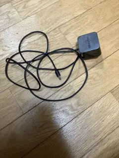 Amazon 純正 電源アダプター ブラック　ダメージありジャンク