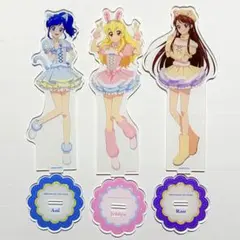 アイカツ！アクリルスタンド　アニマル　いちご　あおい　蘭　アニメイト