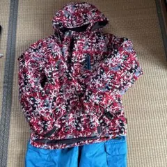 子ども用スキーウェア ボード　赤・青迷彩　140センチ