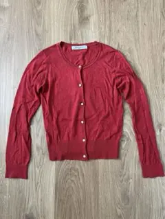 赤い長袖カーディガン　　パールボタン　レトロガール