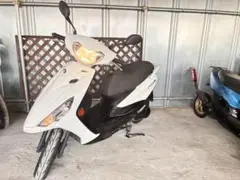 ⭐︎アクシスZ⭐︎インジェクション⭐︎プラグ新品⭐︎セル1発⭐︎埼玉県より配送可能⭐︎のサムネイル
