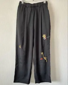 グラニフ ジョジョの奇妙な冒険 黄金の風 5部 パンツ ピストルズ Sサイズ