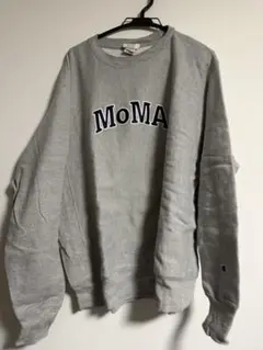 moma スウェット
