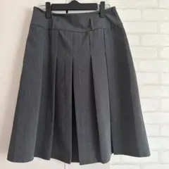 プリーツスカート　グレー