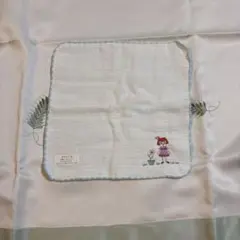 familiar madeline 刺繍ガーゼハンカチのサムネイル