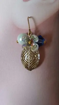 アンティーク風ピアス　他色可能　花ピアス　イヤリング+100円　ブルー系ピアス