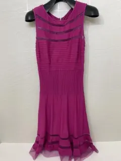 TADASHI SHOJI サイズS ワンピース マゼンタのサムネイル