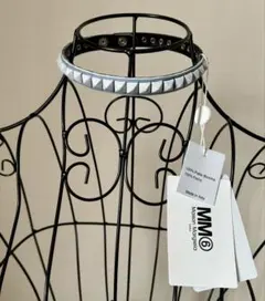 新品❣️【MM6 Maison Margiela】 スタッズレザーチョーカーのサムネイル