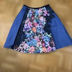 LANVIN en Bleu 花柄 フレアスカート 38のサムネイル