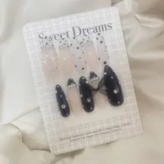 〈現品〉ワンホン ちゅるんネイル 韓国 ネイルチップ ホワイト ネイビー 水玉