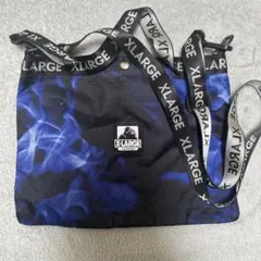 XLARGE ショルダーバッグ 青い煙デザインのサムネイル
