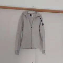 adidas　　パーカー