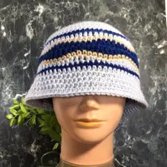 Item thumbnail for item 3cd8b175-71d9-45a1-b7bf-a796c8a220f5